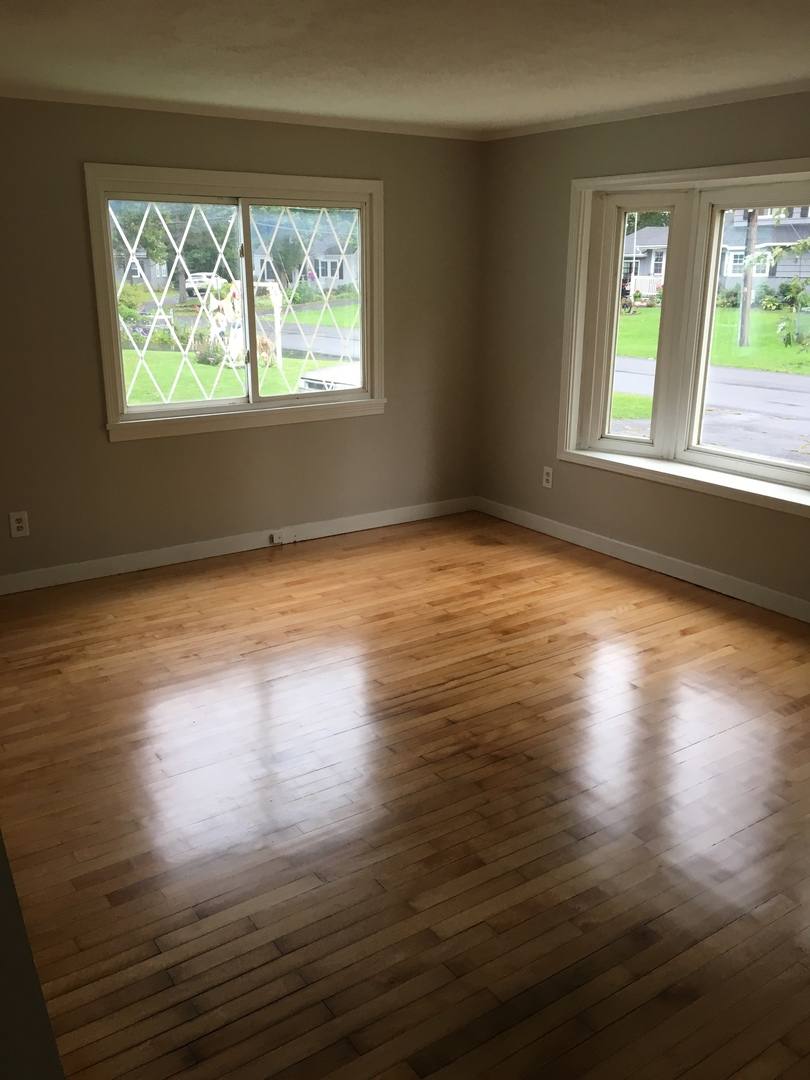 House for rent at 103 Ivon Dr, Syracuse, NY 13212
