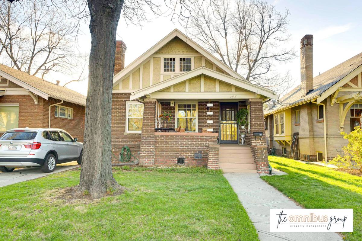 Apartment for rent at 747 S Downing St, Denver, CO 80209
