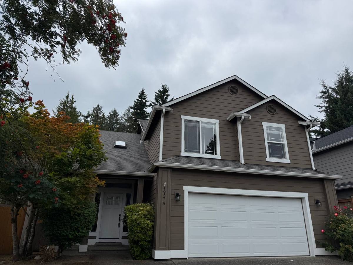 House for rent at 19218 1st Ave W, Bothell, WA 98012