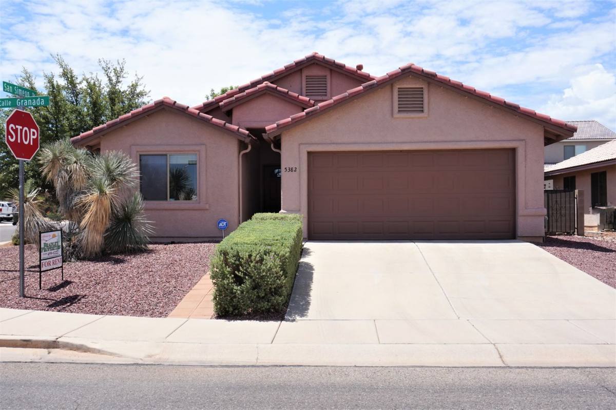 House for rent at 5382 Calle Granada, Sierra Vista, AZ 85635