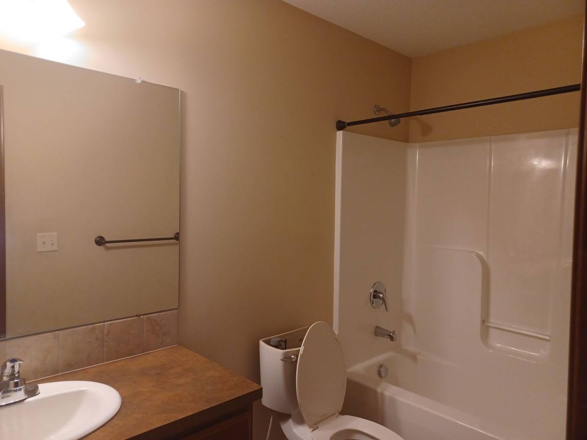 House for rent at 11010 W Hollywood Court, Wichita, KS 67215