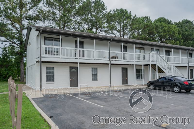 Apartment for rent at 3330 Meridian St N #101, Huntsville, AL 35811