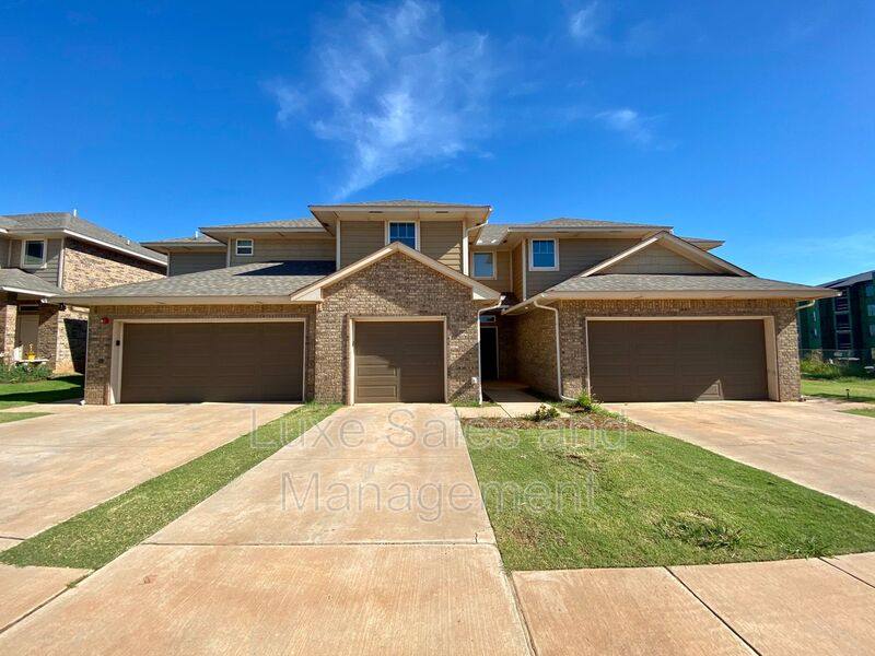 House for rent at 757 SW 14th St, Oklahoma City, OK 73160