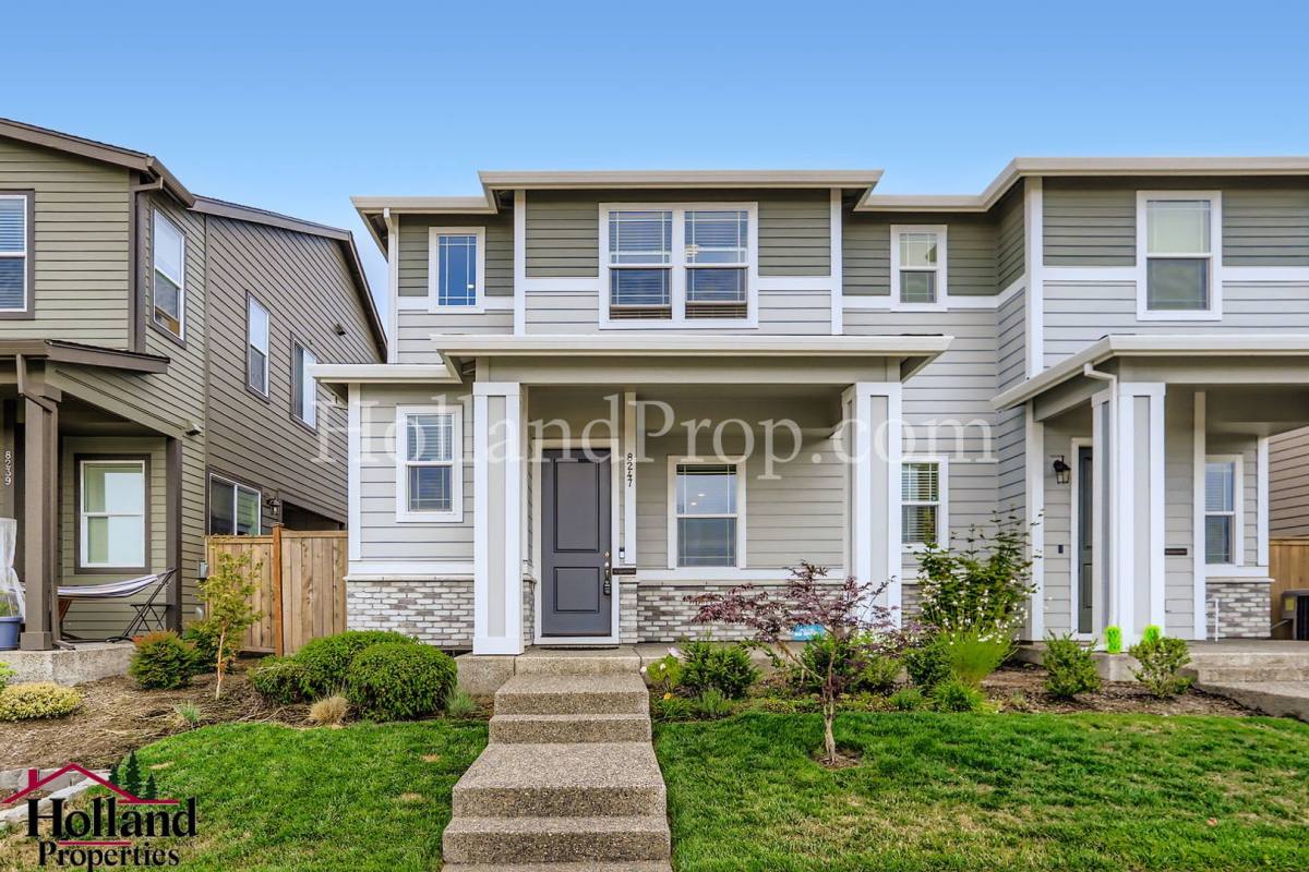 House for rent at 8247 SE Kinnaman St, Hillsboro, OR 97123