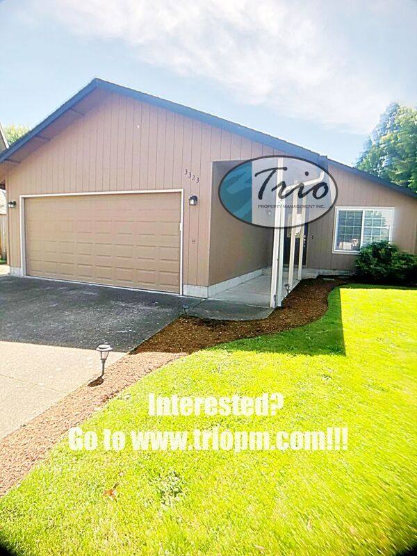 House for rent at 3323 Honeywood St, Eugene, OR 97408