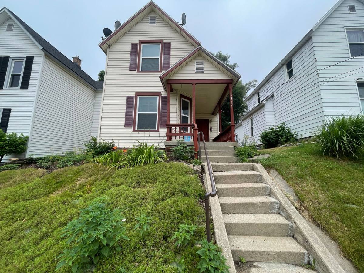 House for rent at 1417 N Ave NE, Grand Rapids, MI 49505