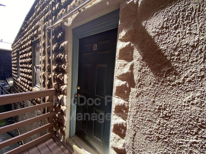 Apartment for rent at 806 Caroline St #B, Fredericksburg, VA 22401