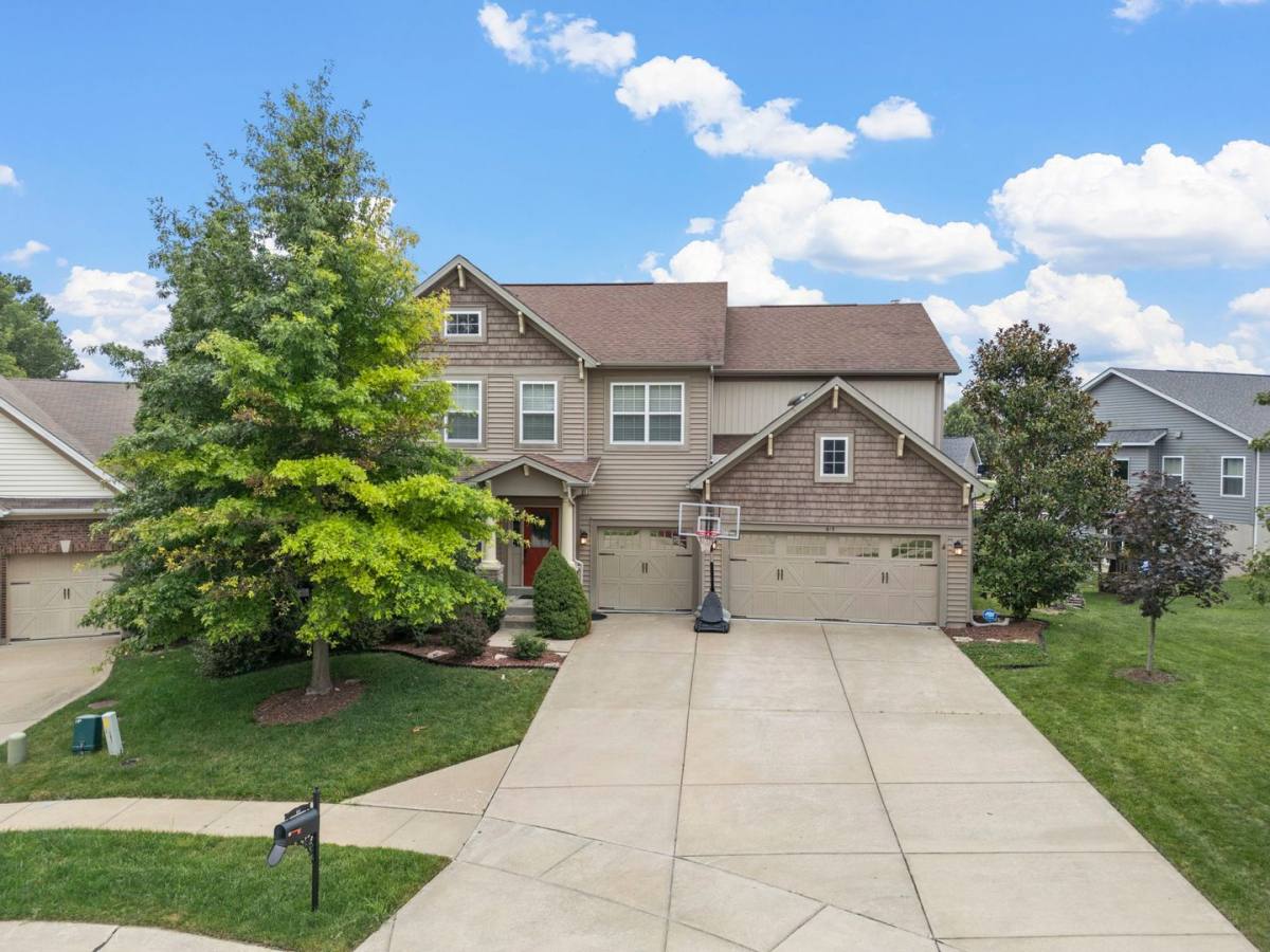 House for rent at 615 Derby Way Dr, Wentzville, MO 63385