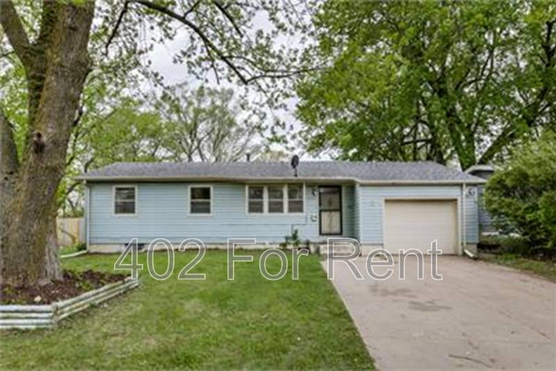 House for rent at 6310 N 47th St, Omaha, NE 68104