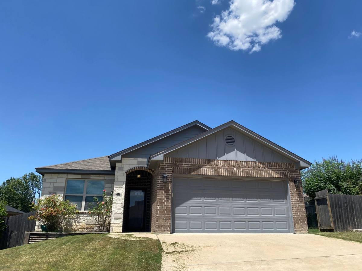 House for rent at 8530 Lamp Light Court, Temple, TX 76502
