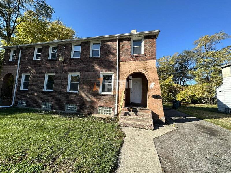 Apartment for rent at 6136 - 6138 Ray Ave, Hammond, IN 46320