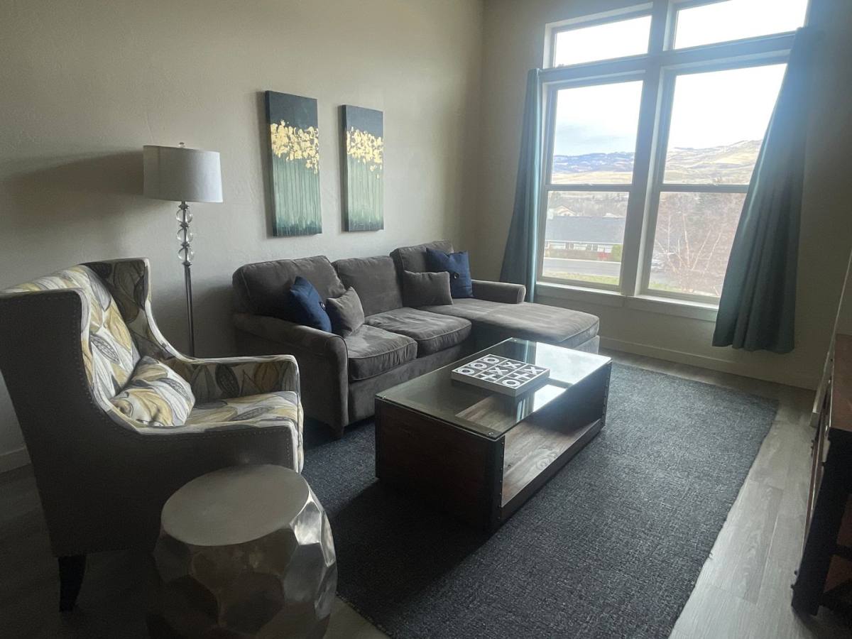 Apartment for rent at 474 - 478 Russell St, Ashland, OR 97520