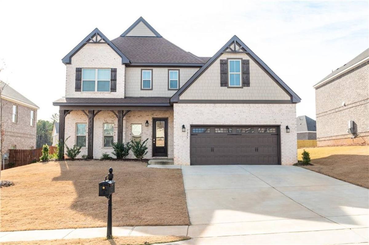 House for rent at 1855 Waterfall Rd, Auburn, AL 36830