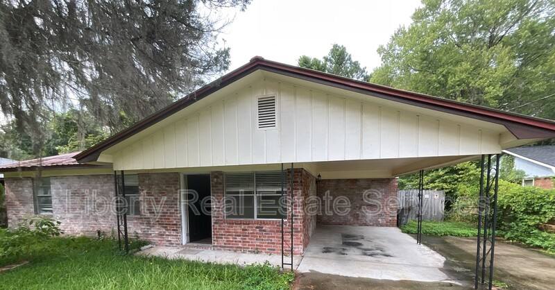 House for rent at 820 Kelly Dr, Hinesville, GA 31313