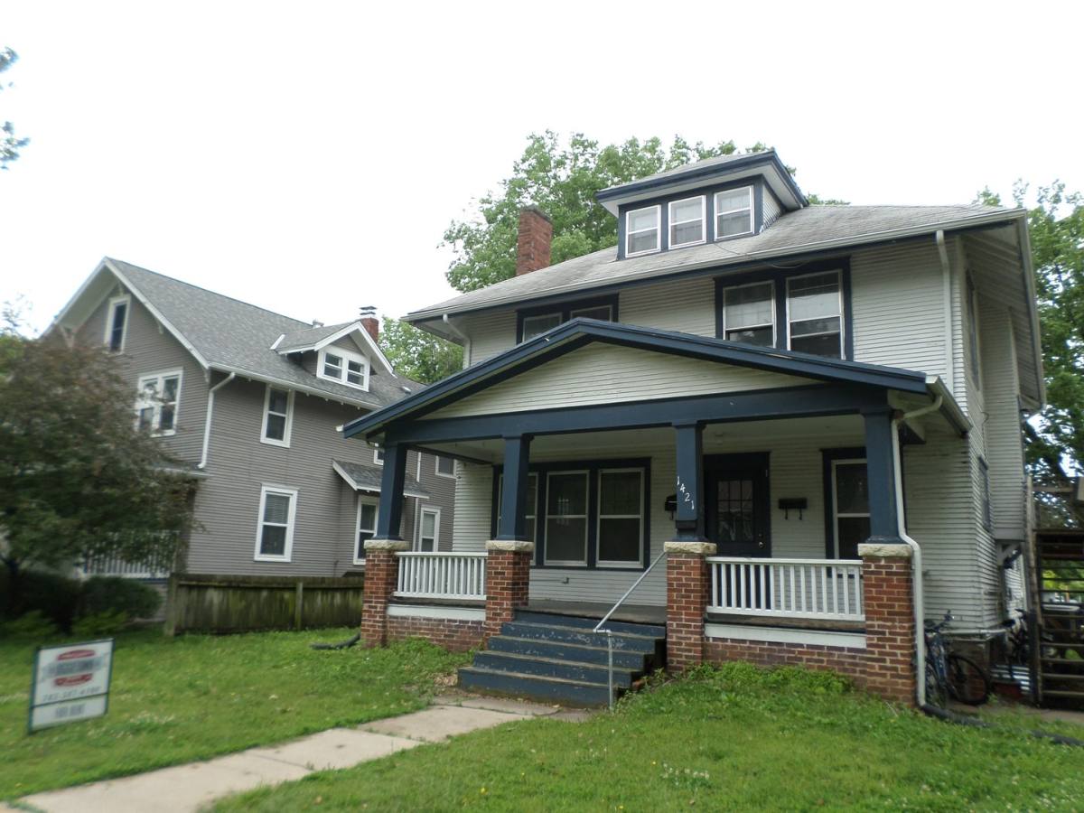 Apartment for rent at 1421 Humboldt, Manhattan, KS 66502