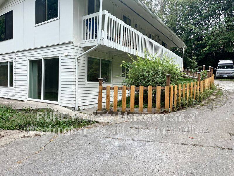 House for rent at 6311 151st St NW, Gig Harbor, WA 98332