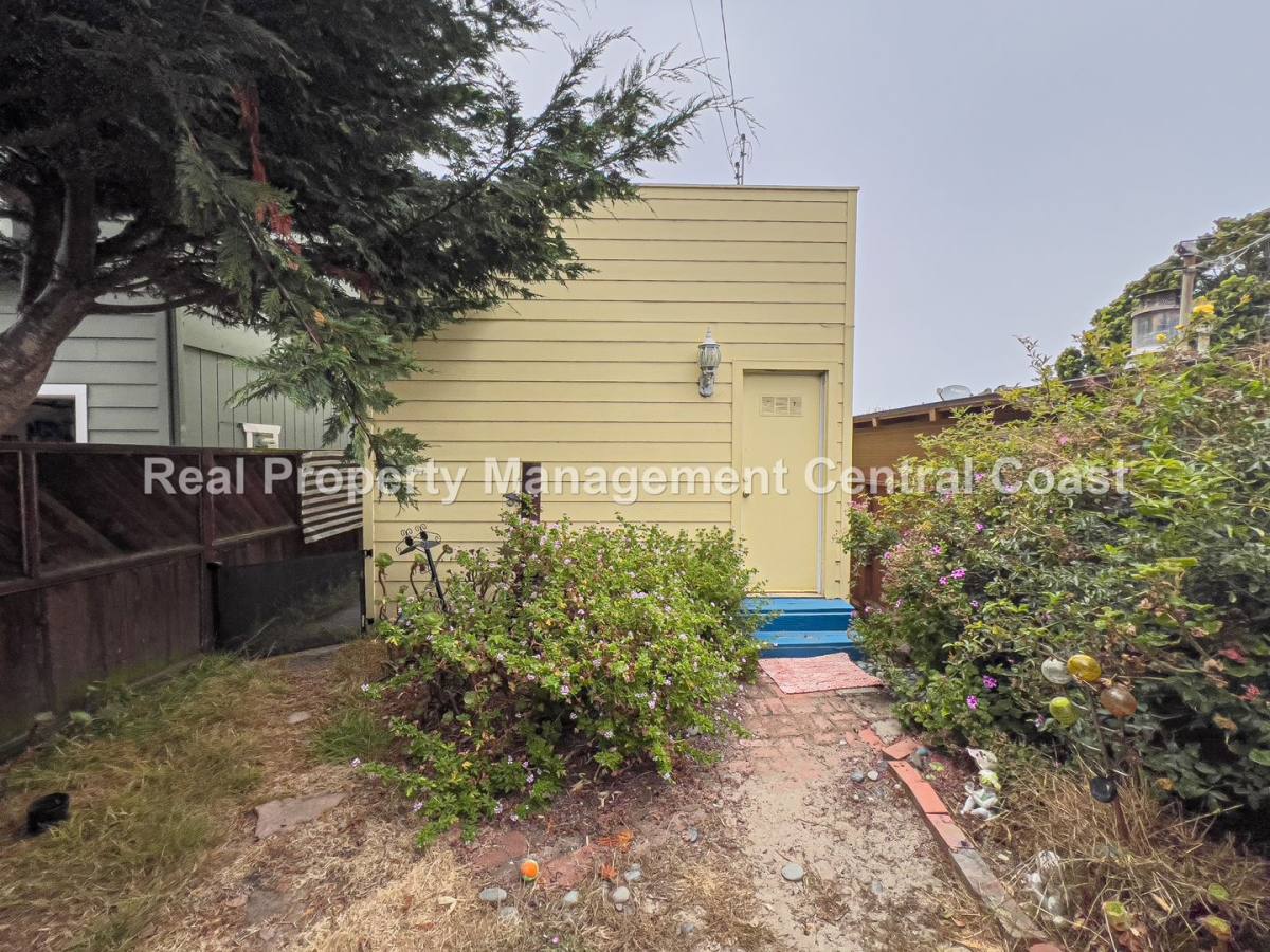 House for rent at 1887 Pine Ave, Los Osos, CA 93402