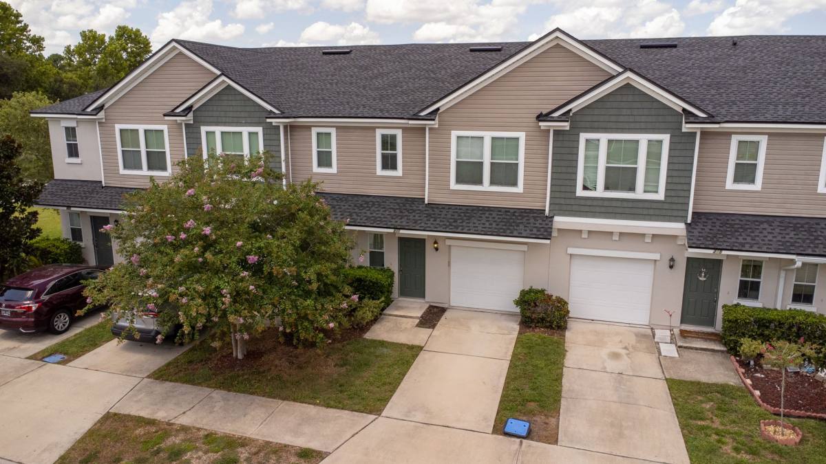 Townhouse for rent at 211 Moultrie Village Lane, Saint Augustine, FL 32086