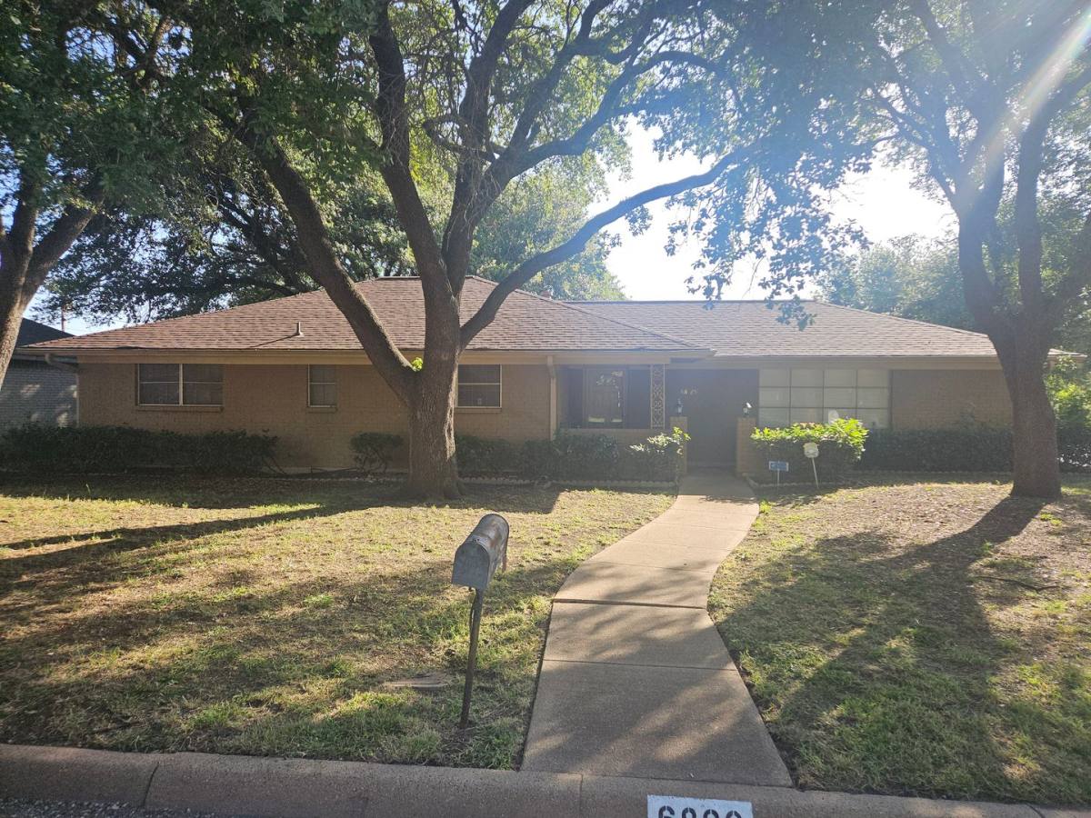 House for rent at 6829 Lancelot Court, Fort Worth, TX 76133
