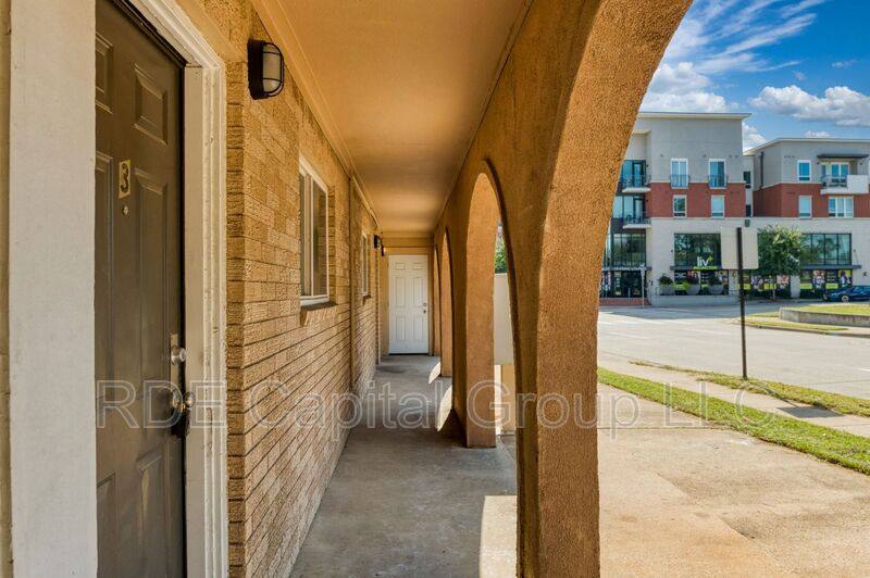 Apartment for rent at 811 S Mesquite St #8, Arlington, TX 76010