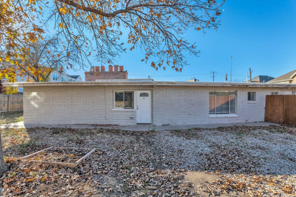 Apartment for rent at 13413 S Minuteman Dr, Draper, UT 84020