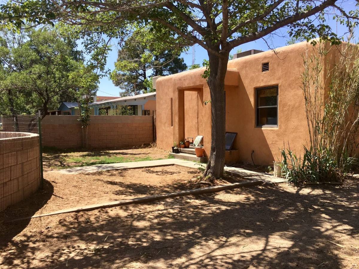 Apartment for rent at 2117 Eton Ave SE, Albuquerque, NM 87106