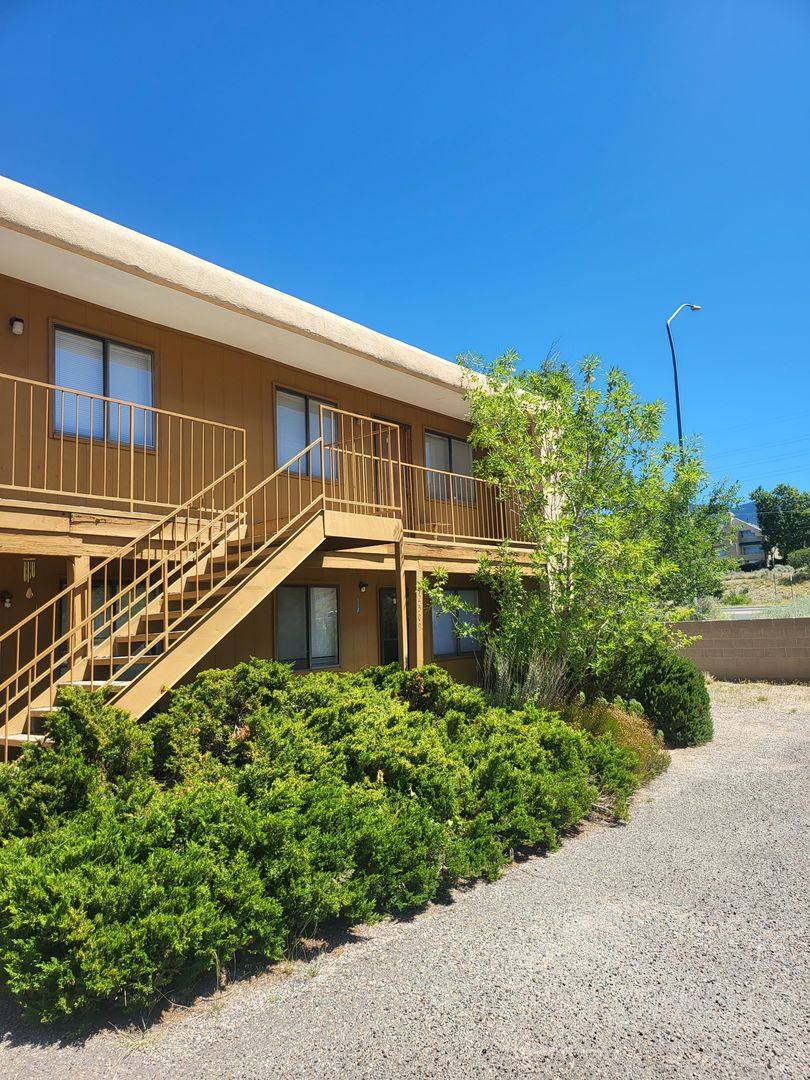 Apartment for rent at 12509 Manitoba Dr NE, Albuquerque, NM 87111