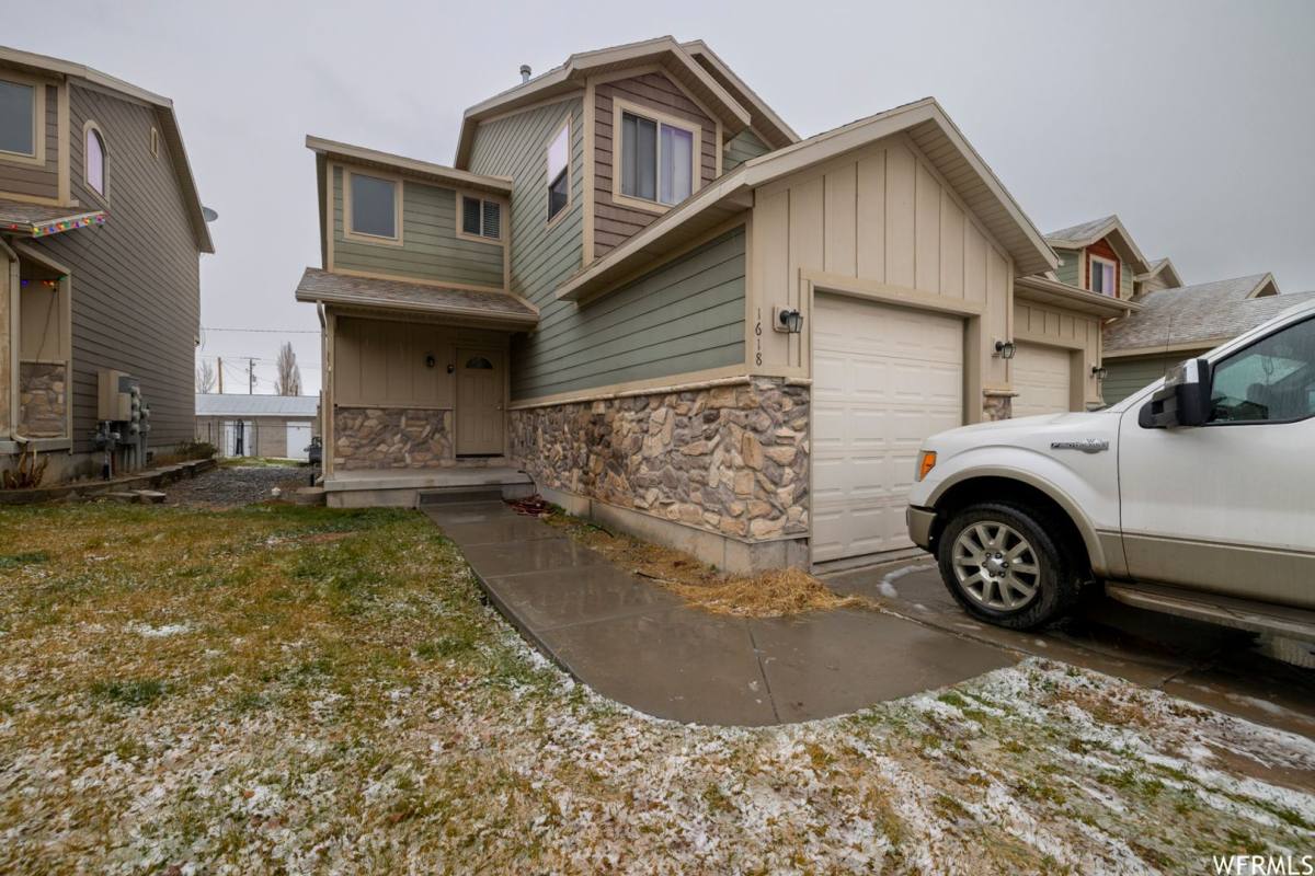 Townhouse for rent at 1618 W 560 S, Vernal, UT 84078