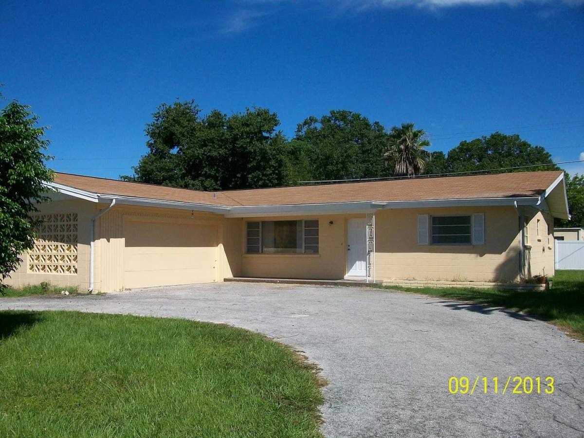 House for rent at 626 Chevy Chase Dr, Sarasota, FL 34243