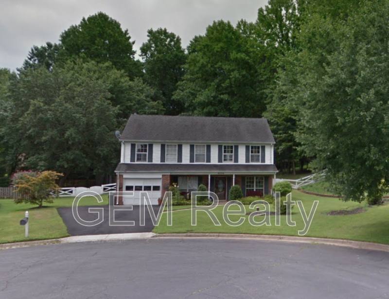 House for rent at 6085 Ponhill Dr, Woodbridge, VA 22193