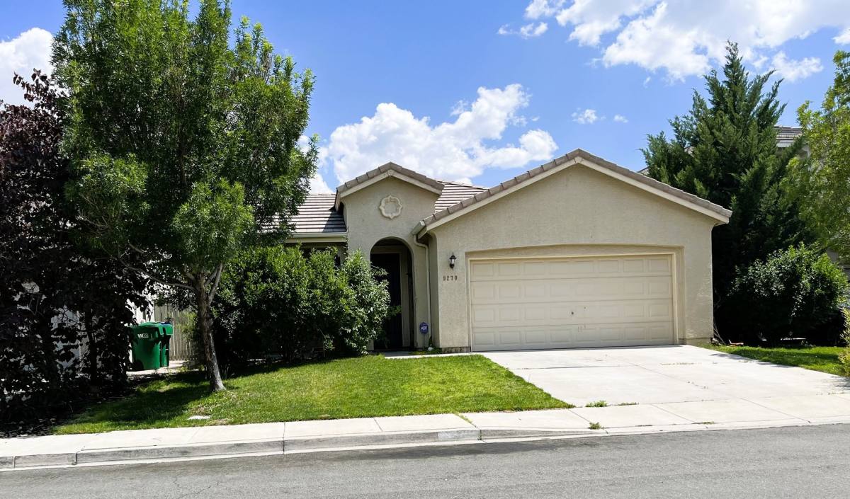 House for rent at 9270 Hummer Dr, Reno, NV 89521