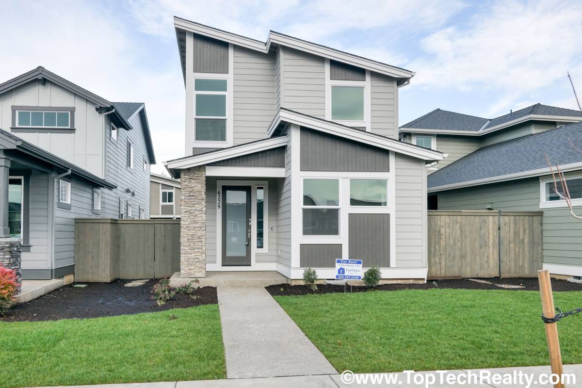 House for rent at 6229 SE Polyantha St, Hillsboro, OR 97123