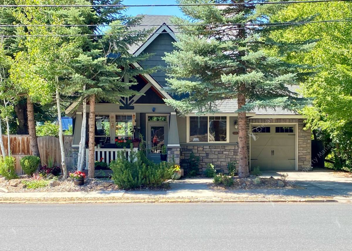House for rent at 459 NW Broadway St, Bend, OR 97703