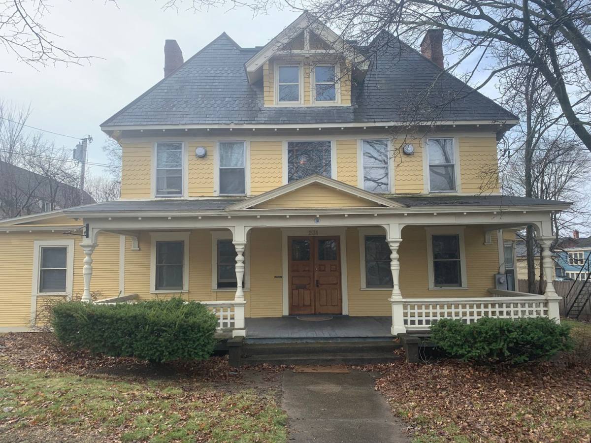 Apartment for rent at 231 Maple St, Burlington, VT 05401