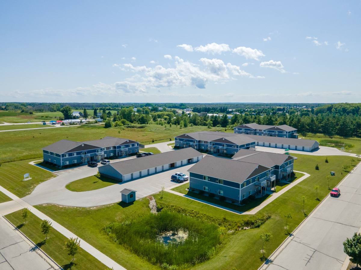 Apartment for rent at 415 S Grant Ave, Sturgeon Bay, WI 54235