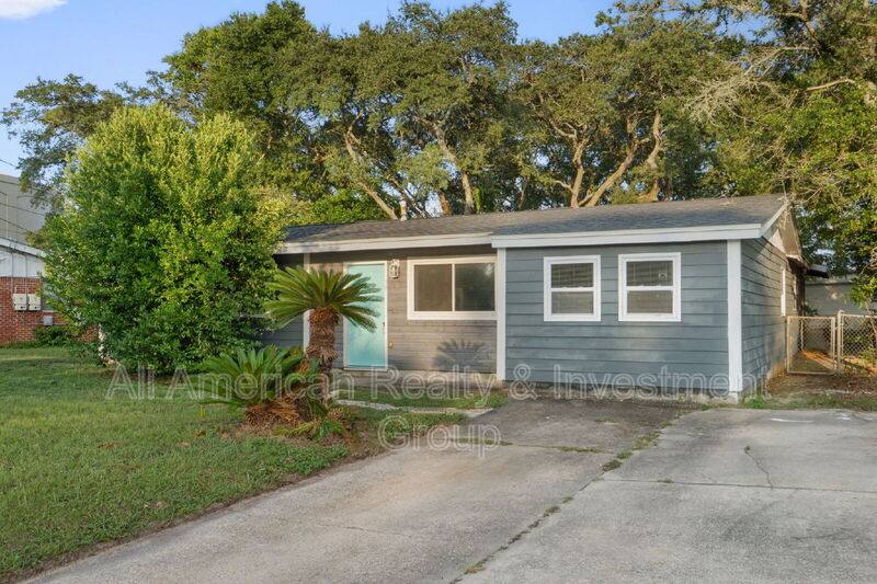 House for rent at 19 Eglin St, Fort Walton Beach, FL 32547