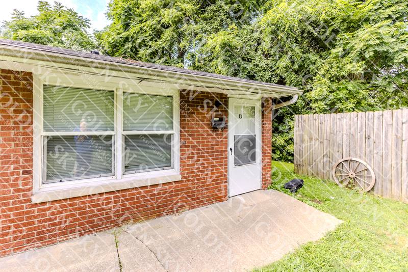 Apartment for rent at 709 S Hutchinson Ave #8, Muncie, IN 47303