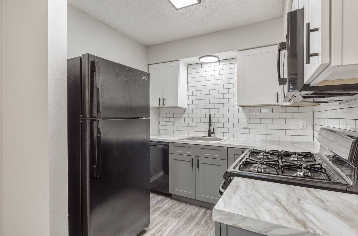 Apartment for rent at 717 S 101st E Ave, Tulsa, OK 74128