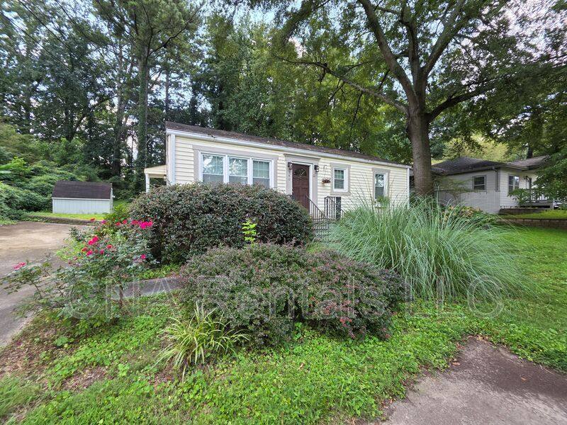 House for rent at 540 Church Rd SE, Smyrna, GA 30082