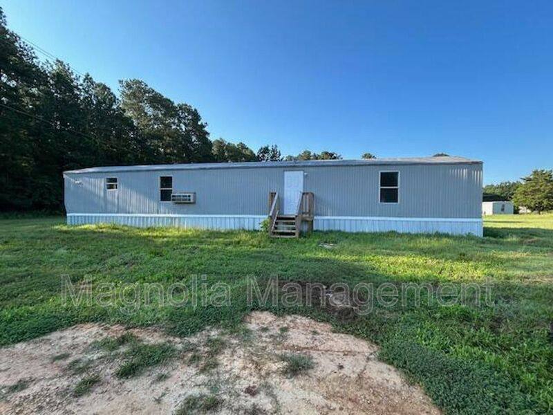 House for rent at 538 Airport Rd, Warrenton, NC 27589
