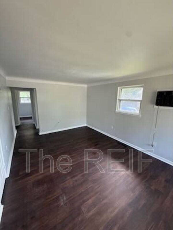 House for rent at 18581 Kenosha St, Harper Woods, MI 48225