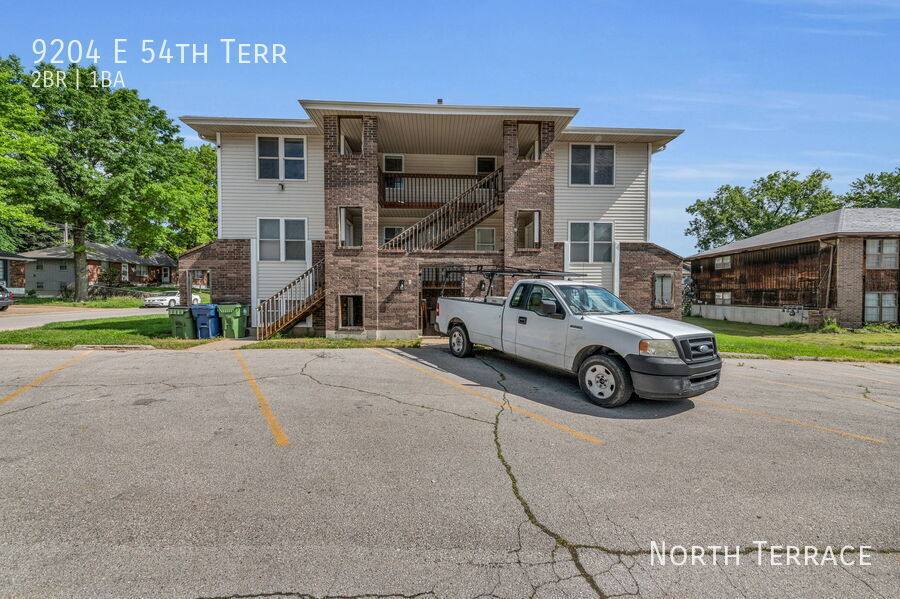 Apartment for rent at 9204 E 54th Terrace, Kansas City, MO 64133
