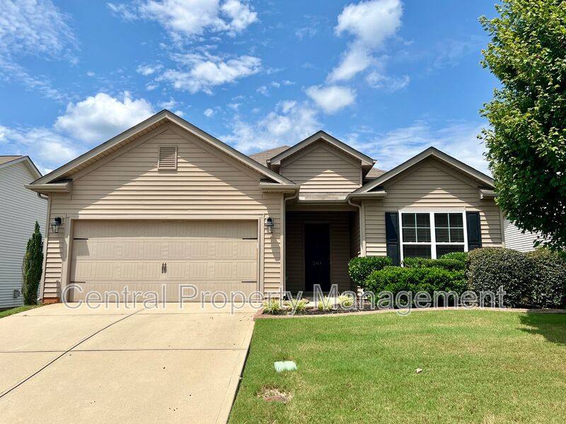 House for rent at 208 Evansdale Way, Simpsonville, SC 29680