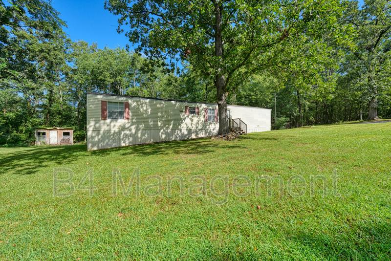 House for rent at 242 Dutchman Creek Rd, Buffalo, SC 29321