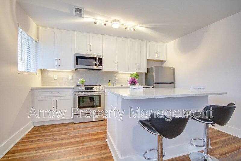 Apartment for rent at 4302 Knight Rd SW E, Huntsville, AL 35805
