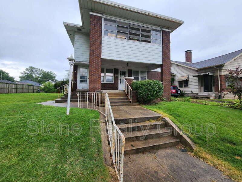 Apartment for rent at 125 Monterey Ave, Terre Haute, IN 47803