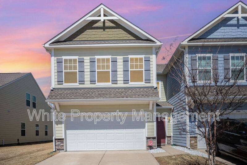 Townhouse for rent at 5948 River Meadow Court, Charlotte, NC 28213
