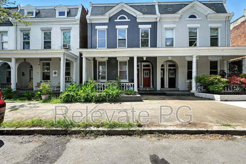 House for rent at 24 S Davis Ave #1, Richmond, VA 23220