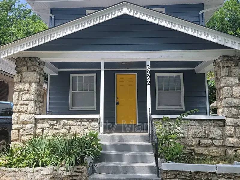 House for rent at 2922 Bales Ave, Kansas City, MO 64128