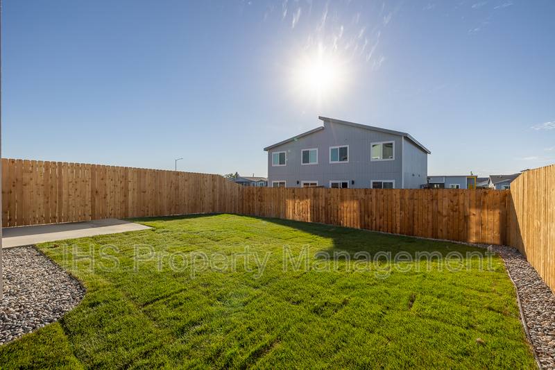 Townhouse for rent at 312 Dawson, Pasco, WA 99301